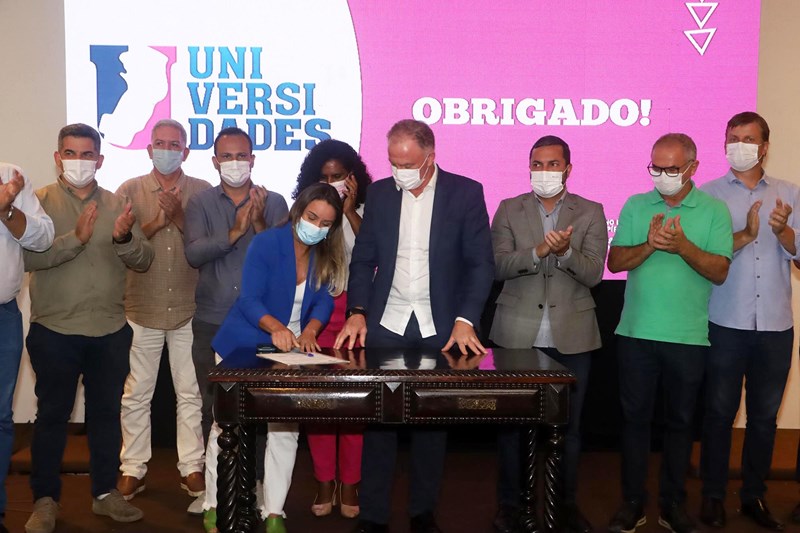 Governo do Estado promove aula magna da UniversidadES