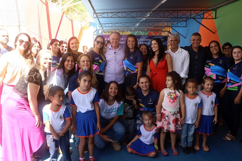 Muniz Freire recebe equipamentos agrícolas e novos investimentos do Governo do Estado