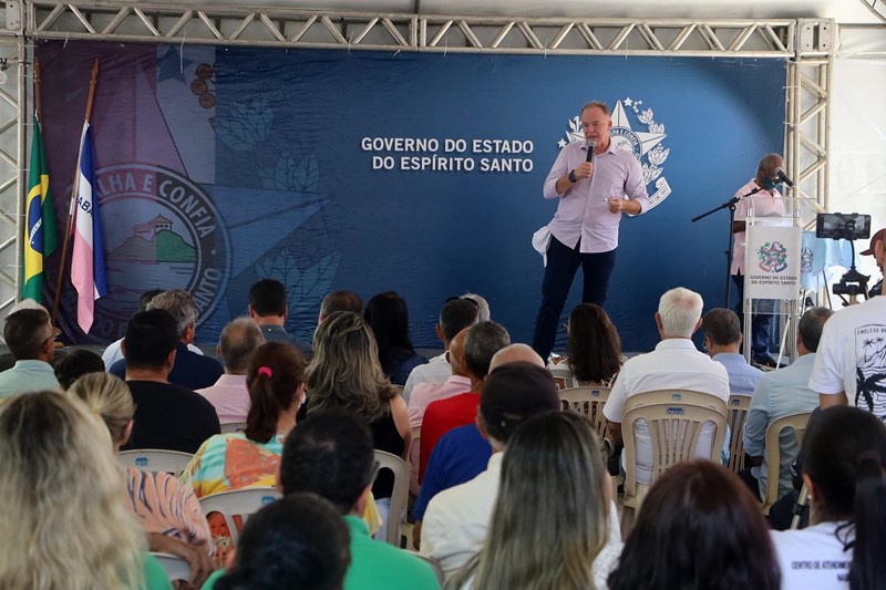 Muniz Freire recebe equipamentos agrícolas e novos investimentos do Governo do Estado