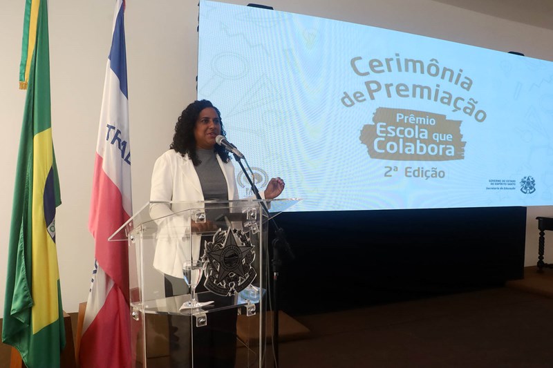 Governo do Estado realiza entrega do Prêmio Escola que Colabora