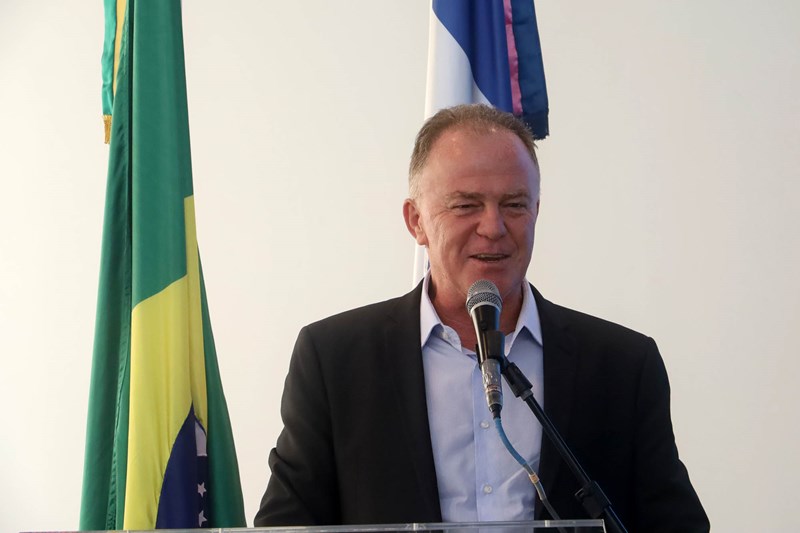 Governo do Estado realiza entrega do Prêmio Escola que Colabora