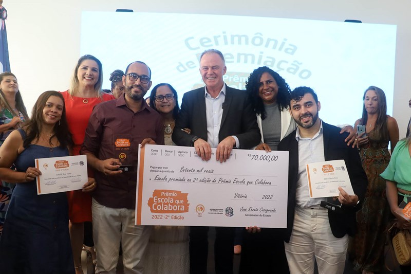 Governo do Estado realiza entrega do Prêmio Escola que Colabora