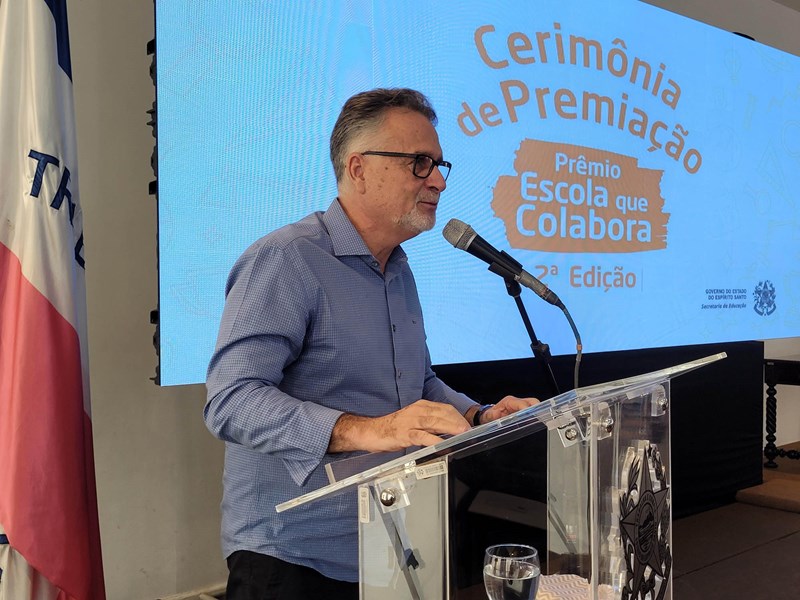 Governo do Estado realiza entrega do Prêmio Escola que Colabora