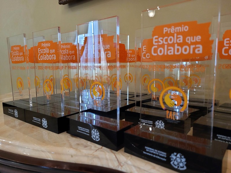 Governo do Estado realiza entrega do Prêmio Escola que Colabora