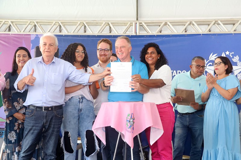 Governador autoriza obras de melhorias em escolas estaduais na Grande Vitória