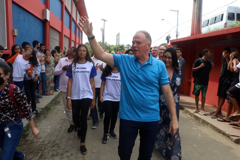 Governador autoriza obras de melhorias em escolas estaduais na Grande Vitória