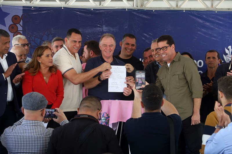Dores do Rio Preto recebe novos investimentos do Governo do Estado