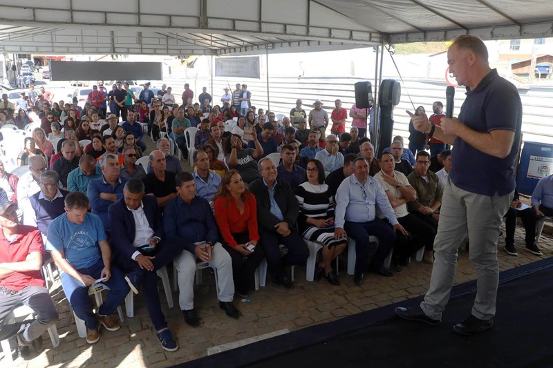 Dores do Rio Preto recebe novos investimentos do Governo do Estado