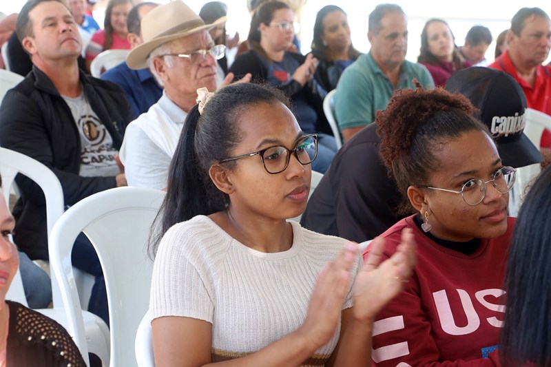 Dores do Rio Preto recebe novos investimentos do Governo do Estado