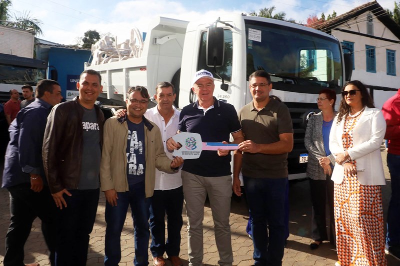 Governador inaugura pavimentação da Rodovia ES-181 entre Alegre e São José do Calçado