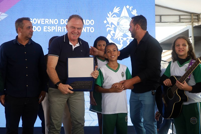 Governador inaugura pavimentação da Rodovia ES-181 entre Alegre e São José do Calçado