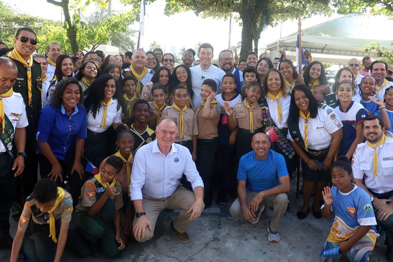Governador anuncia novos investimentos durante comemorações do aniversário de Vila Velha