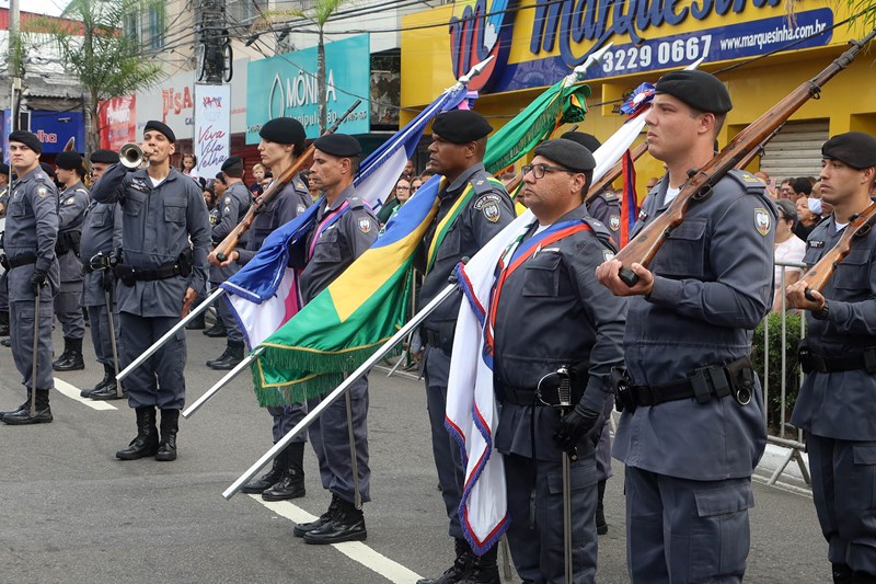 Governador anuncia novos investimentos durante comemorações do aniversário de Vila Velha