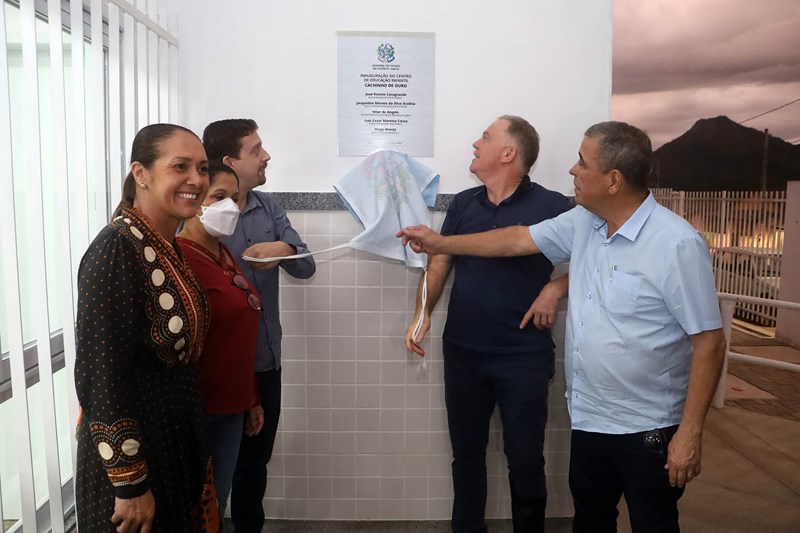 Governador inaugura creche e anuncia novos investimentos em Ibiraçu