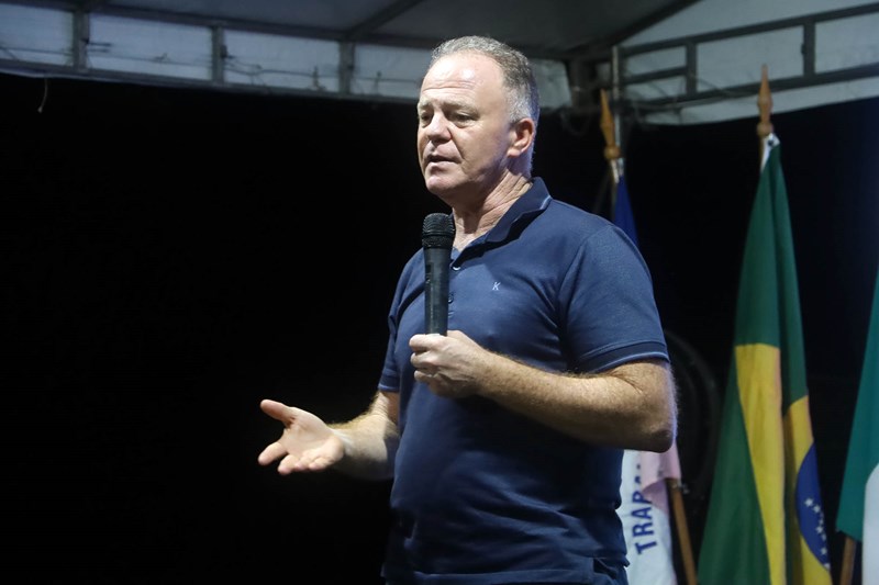 Governador inaugura creche e anuncia novos investimentos em Ibiraçu