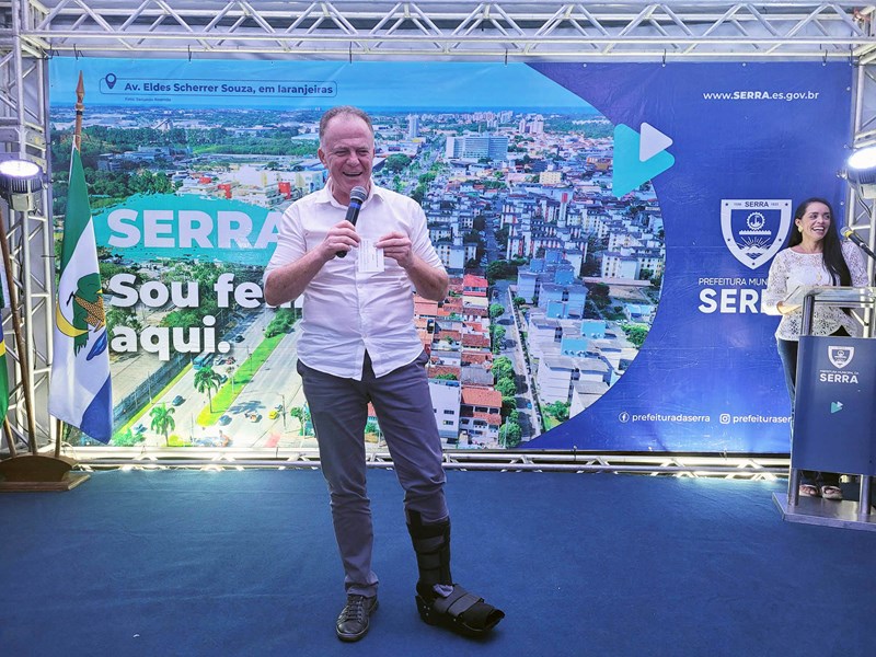 Casagrande anuncia repasse para construção de escolas e início das obras de novo CRAS na Serra
