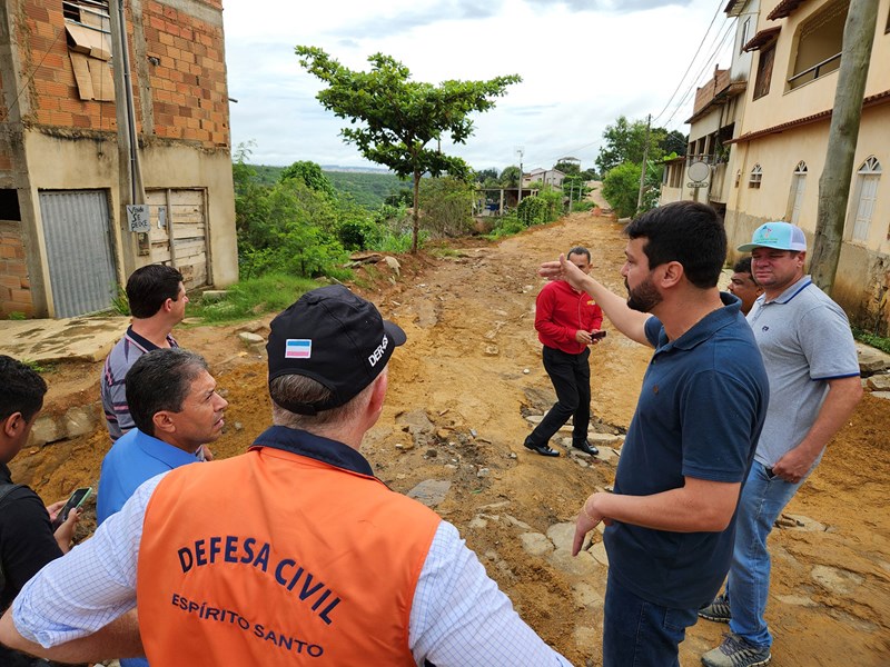 Governador visita municípios atingidos pelas fortes chuvas no norte do Estado