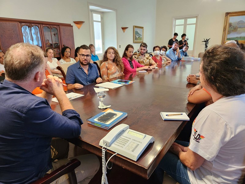 Projetos de boas práticas em promoção da cidadania LGBTI+ são premiados pelo Edital DiversidadES