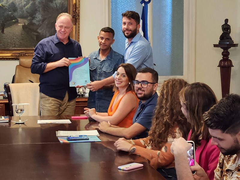 Projetos de boas práticas em promoção da cidadania LGBTI+ são premiados pelo Edital DiversidadES