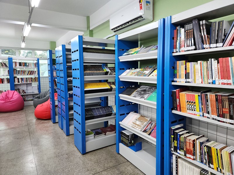 Governo do Estado inicia ano letivo com certificação Escola do Futuro em cinco unidades de ensino