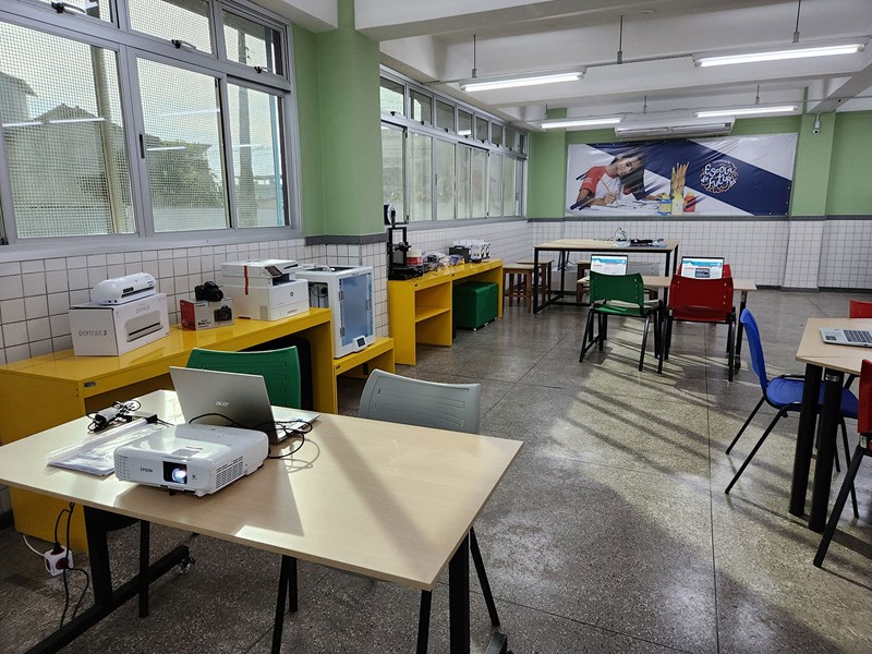 Governo do Estado inicia ano letivo com certificação Escola do Futuro em cinco unidades de ensino