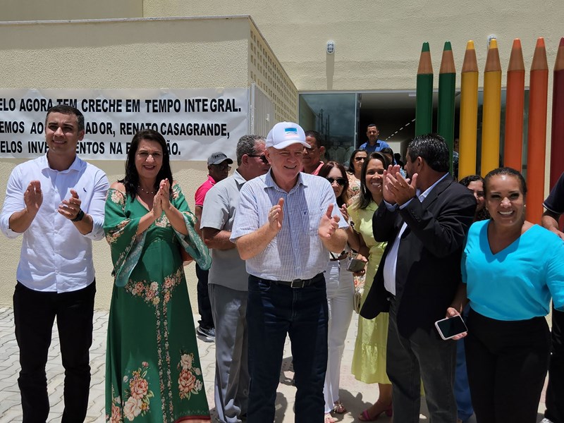 Governador inaugura obras e anuncia novos investimentos em Ponto Belo