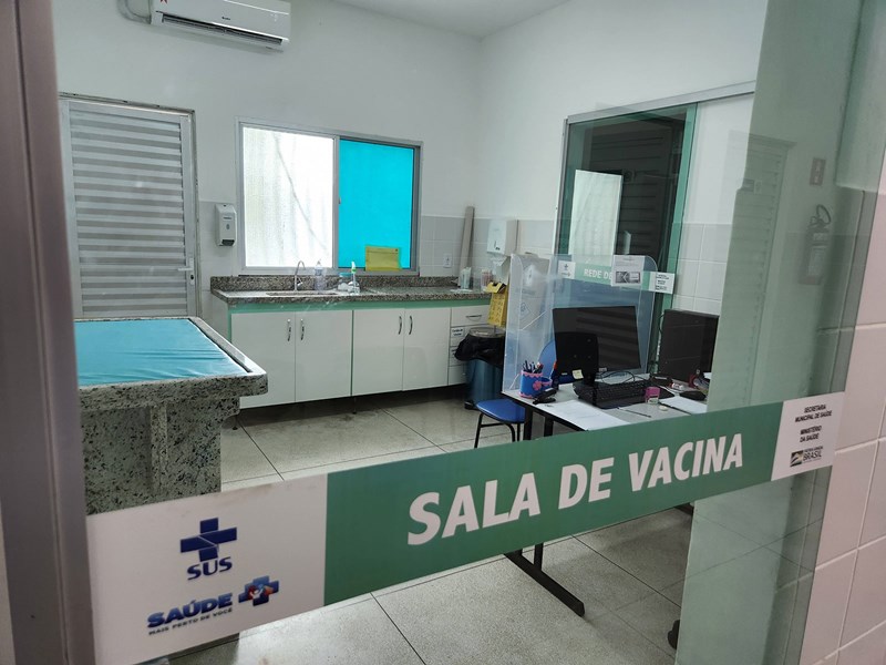 Governador inaugura obras e anuncia novos investimentos em Ponto Belo