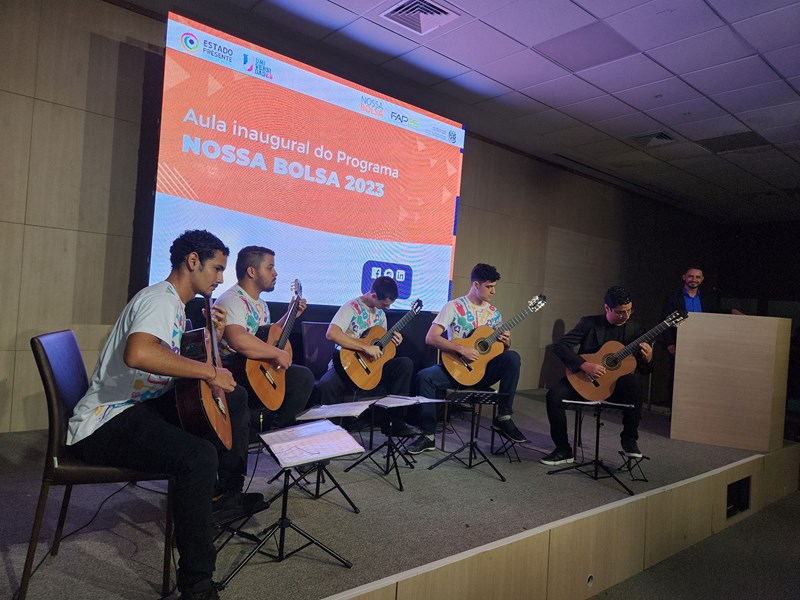 Governo do Estado realiza aula inaugural do Nossa Bolsa 2023