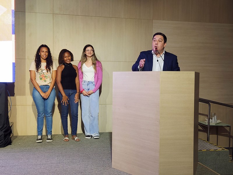 Governo do Estado realiza aula inaugural do Nossa Bolsa 2023