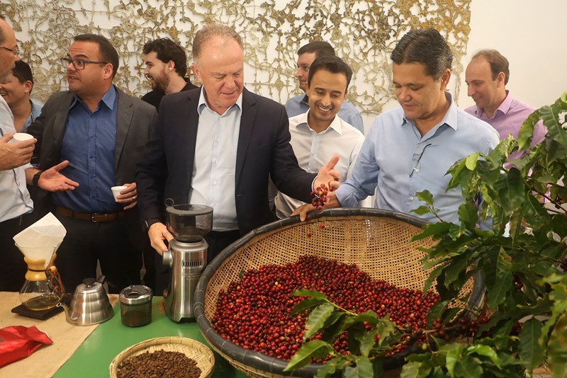 Governo lança Programa de Desenvolvimento Sustentável da Cafeicultura do Espírito Santo