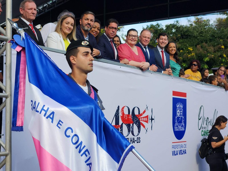 Casagrande participa das comemorações do aniversário de 488 anos de Vila Velha
