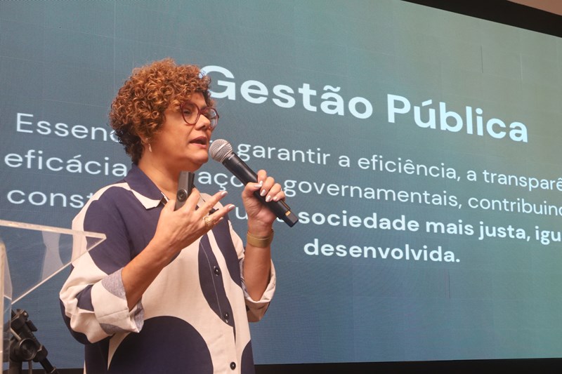 Governo do Estado realiza cerimônia para recepção de 200 novos servidores da carreira de Analista do Executivo