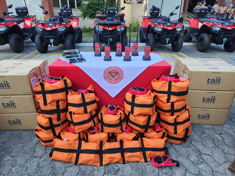 Governo do Estado entrega equipamentos para Corpo de Bombeiros