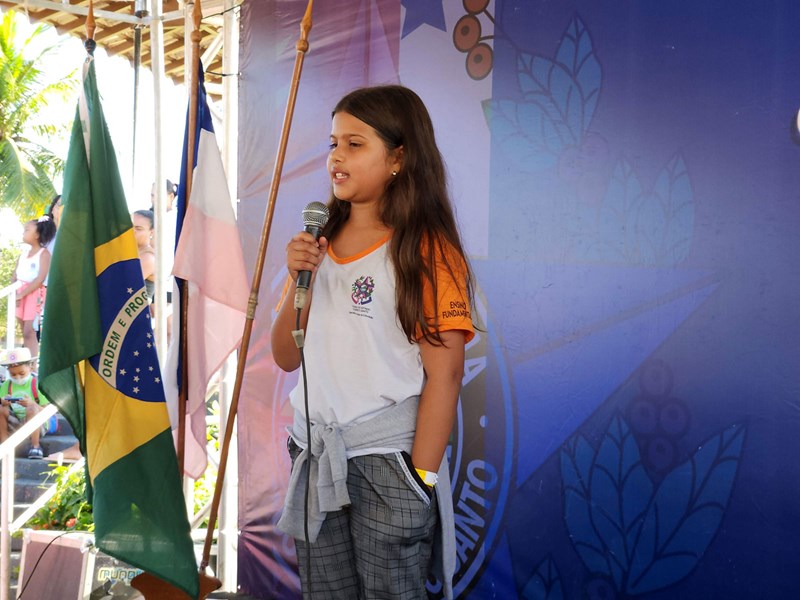 Governador autoriza início da construção de nova sede de escola na Serra