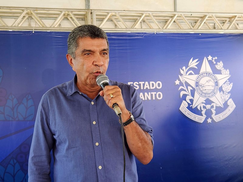 Governador autoriza início da construção de nova sede de escola na Serra