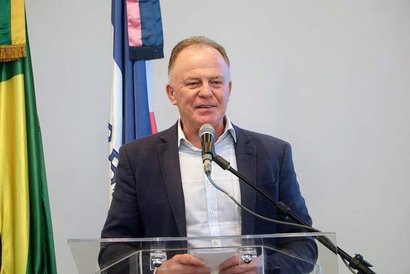 Governador participa de reinstalação da Câmara Empresarial de Turismo do Espírito Santo