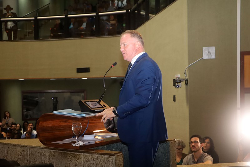 Governador entrega propostas do Espírito Santo para a reforma tributária 