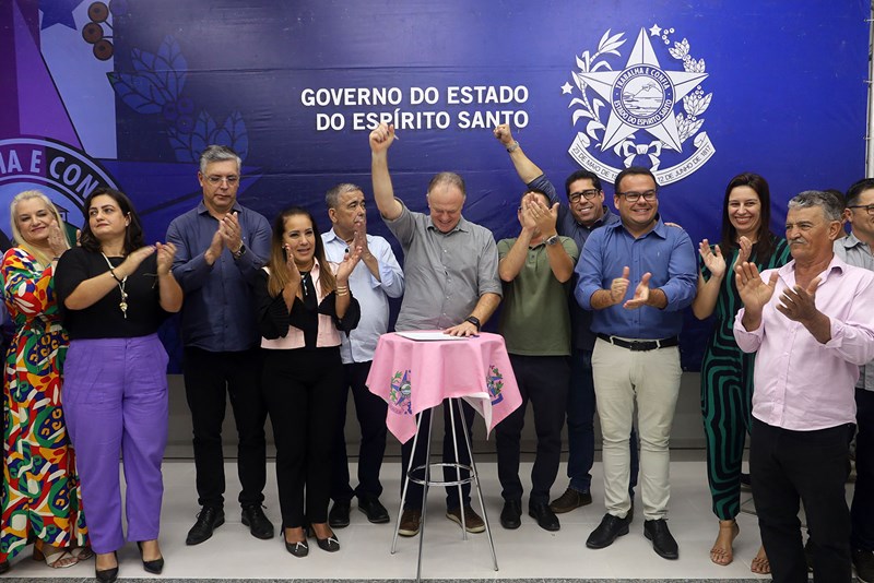 Casagrande entrega obras e anuncia novos investimentos em Itaguaçu