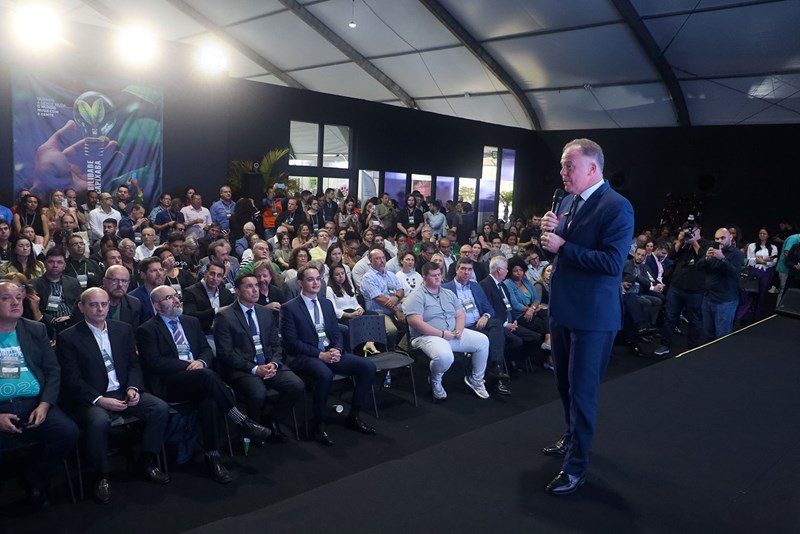 Governador participa da abertura de seminário sobre sustentabilidade em Vitória