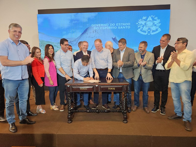 Governador anuncia R$ 1,6 bilhão em obras rodoviárias e de infraestrutura no ES