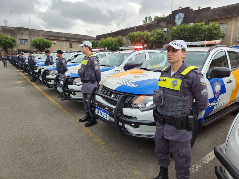 Governo do Estado entrega 60 novas viaturas para Polícia Militar