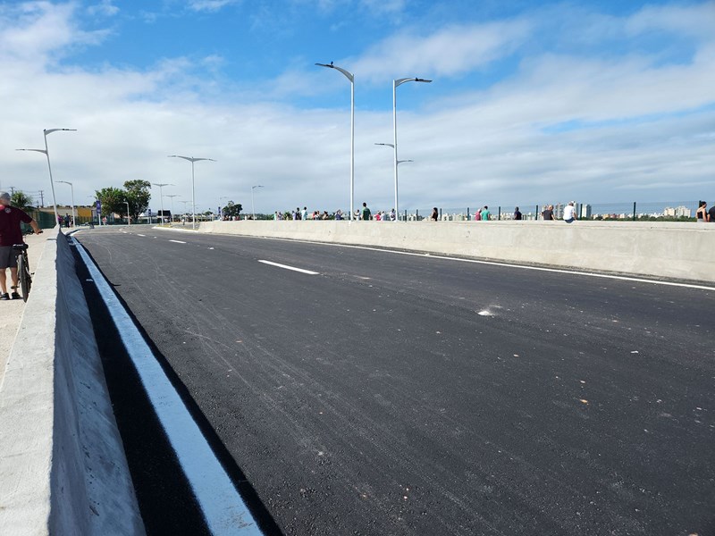 Governador inaugura viaduto e obras do Complexo Viário de Carapina