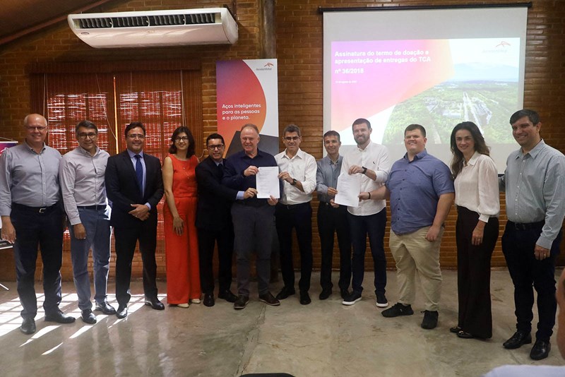 Cesan e ArcelorMittal assinam doação de terreno para estação de produção de água de reúso
