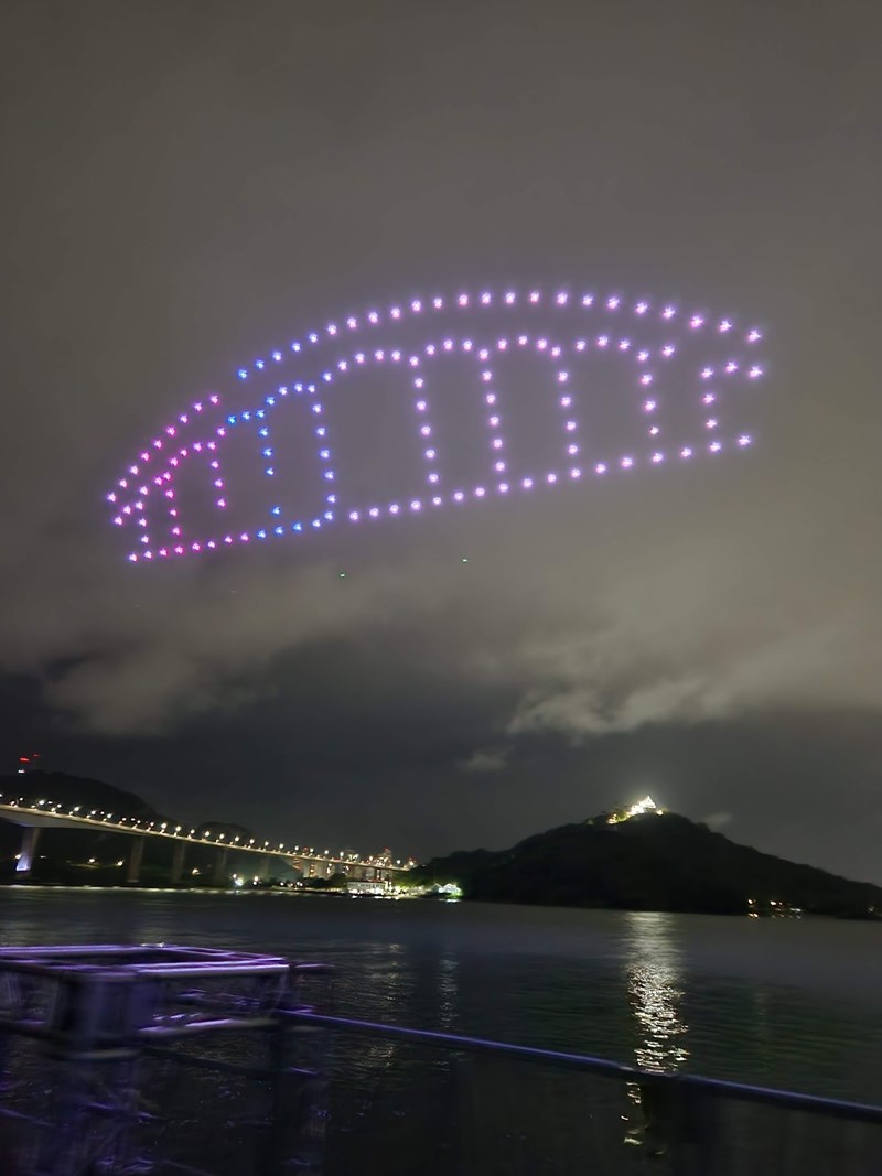 Luzes Pela Vida: show de drones marca inauguração da Ciclovia da Vida e ampliação da 3ª Ponte