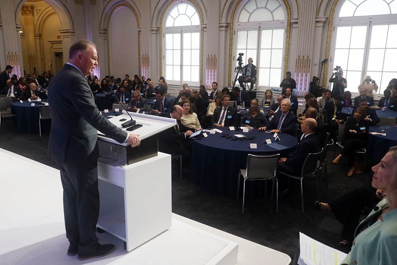 Governador defende engajamento de toda sociedade no combate às mudanças climáticas