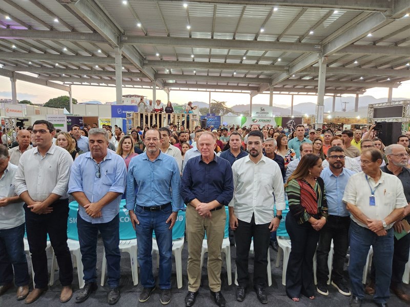 Governador autoriza início de obras de pavimentação de rodovia em Cachoeiro