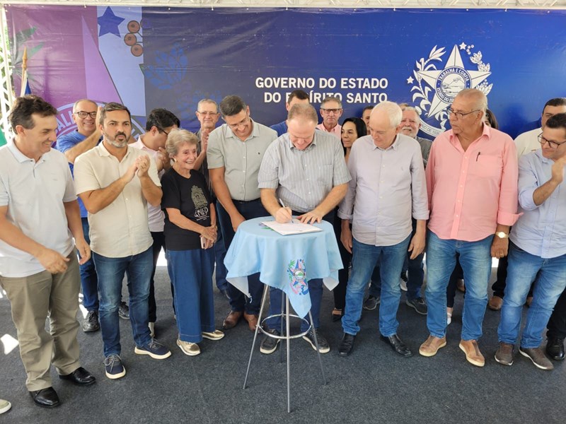 Casagrande autoriza início das obras de restauração do Solar Miguel Simão, em Alegre