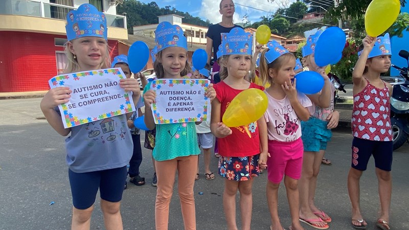Manhã Azul’ propõe conscientização sobre autismo em Afonso Cláudio