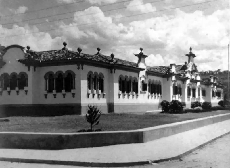 Hospital Estadual Silvio Avidos comemora 74 anos de história 