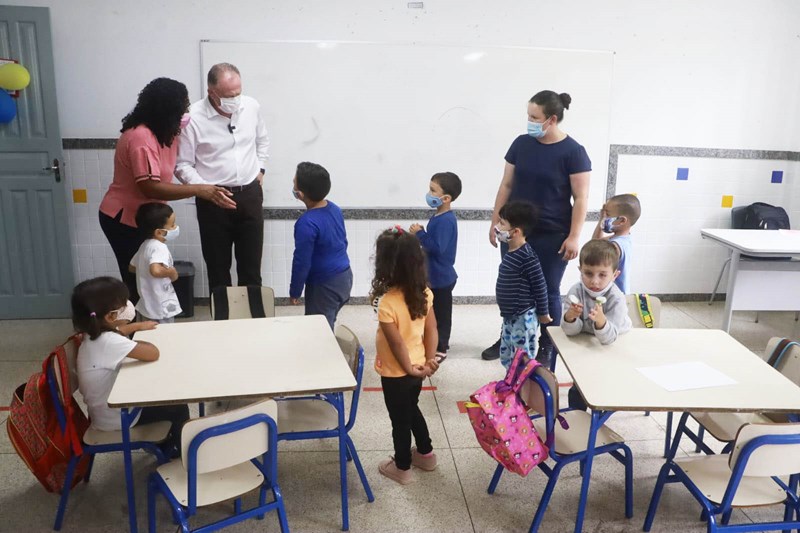 Governo do Estado entrega obras de ampliação de escola infantil em Domingos Martins
